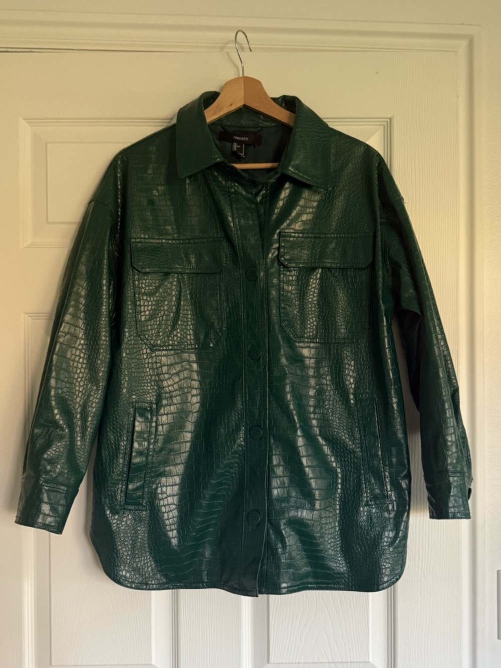 Forever 21 Green Croc Embossed Faux Leather Shacket Button Front Jacket